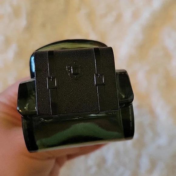 🌴3/$15🌴 Vintage Avon Straight Eight bottle Car - Picture 9 of 10